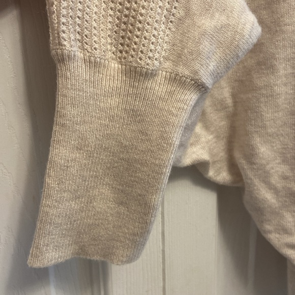 RW&Co batwing sleeve sweater, small - Picture 5 of 7